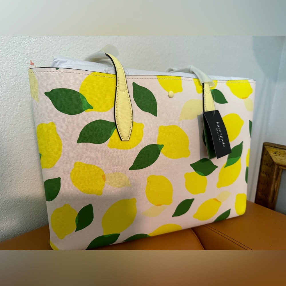 Kate Spade All Day Lemon Toss Large Tote ***READ DESCRIPTION****